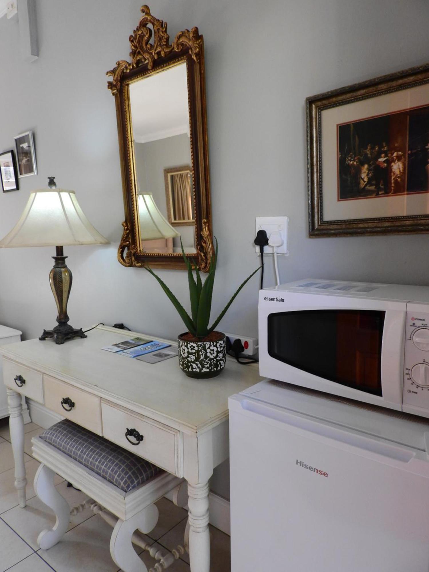Апартаменти The Vic 1906 Self Catering Units Монтегю Екстер'єр фото